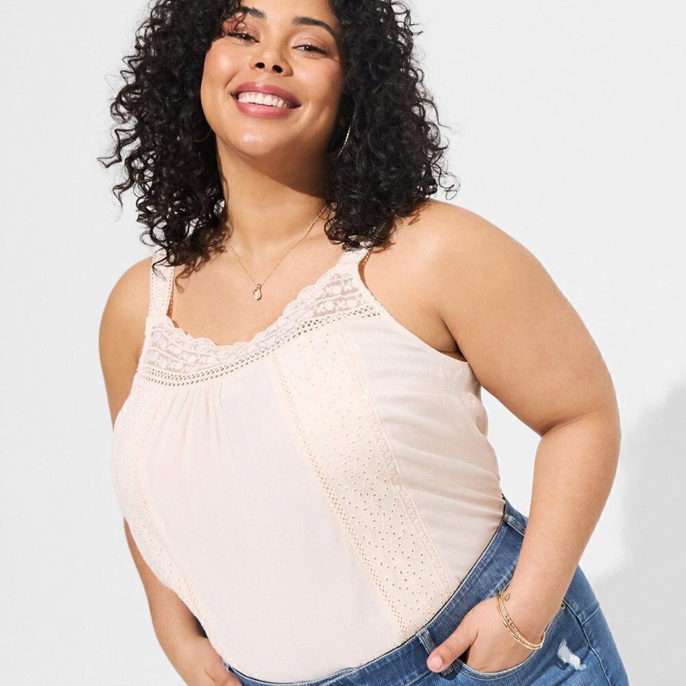 Torrid - Washable Gauze Flowy Crochet Trim Cami in Angel Wing / Off-White
